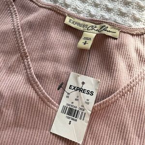 NWT express one eleven ribbed top with extra wide v neck
